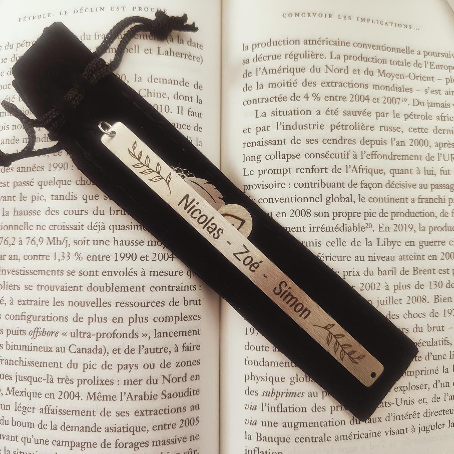 Marque-page personnalisé en métal gravé - Cadeau lecture idéal pour la Fête des Mères